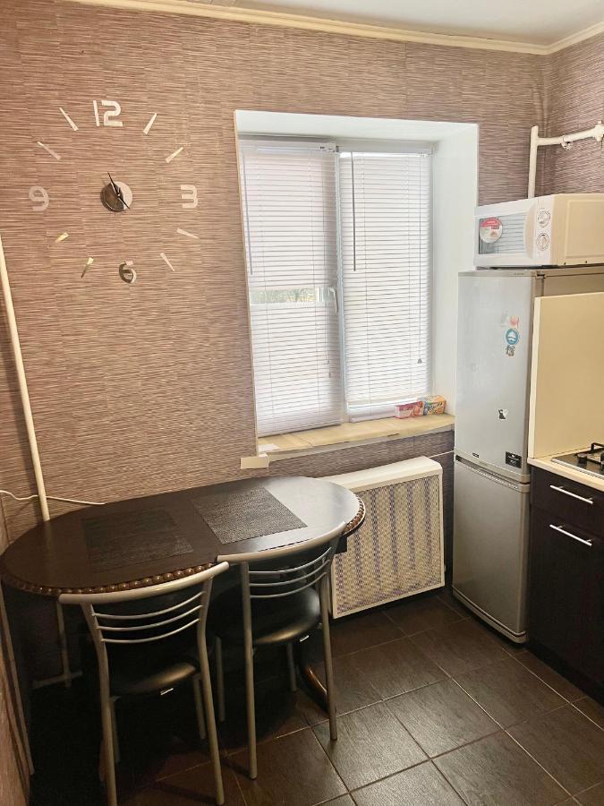 צ'רניהיב Апартаменты В Самом Центре Прпобеды 90 מראה חיצוני תמונה